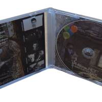 Cd ouvert fond transparent r