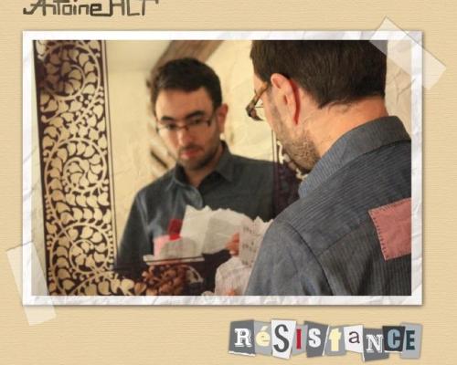 Resistance pochette